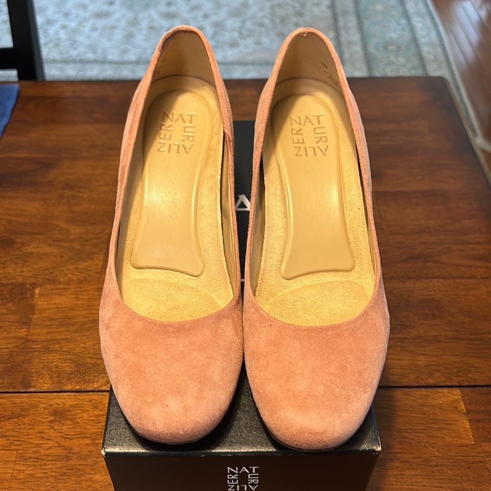 Naturalizer Whitney in peony pink, size 7